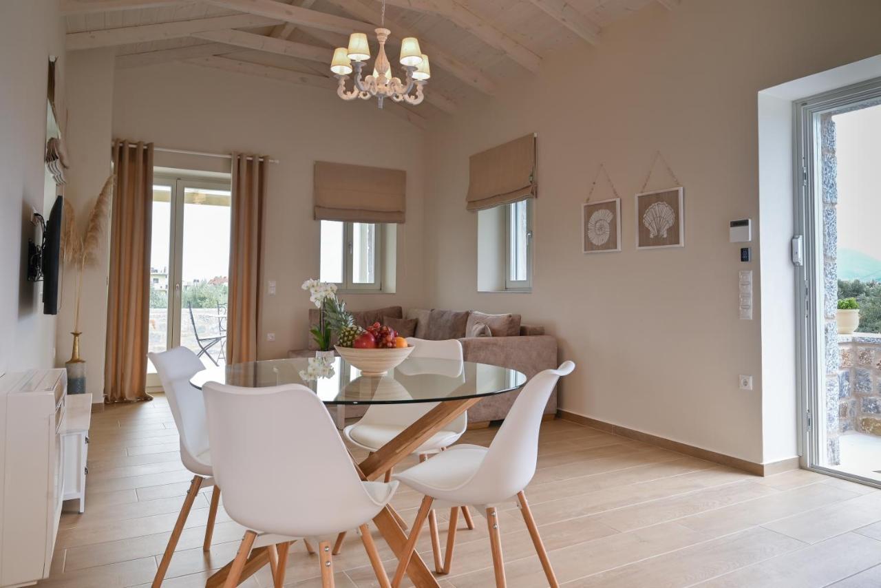 Efmar Exclusive Residences ยีธิโอ ห้อง รูปภาพ